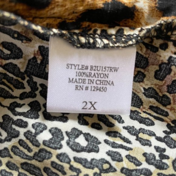 Womens Animal Print Button Down Blouse Fred David Pluse Size 2X Shirt u - Picture 10 of 11